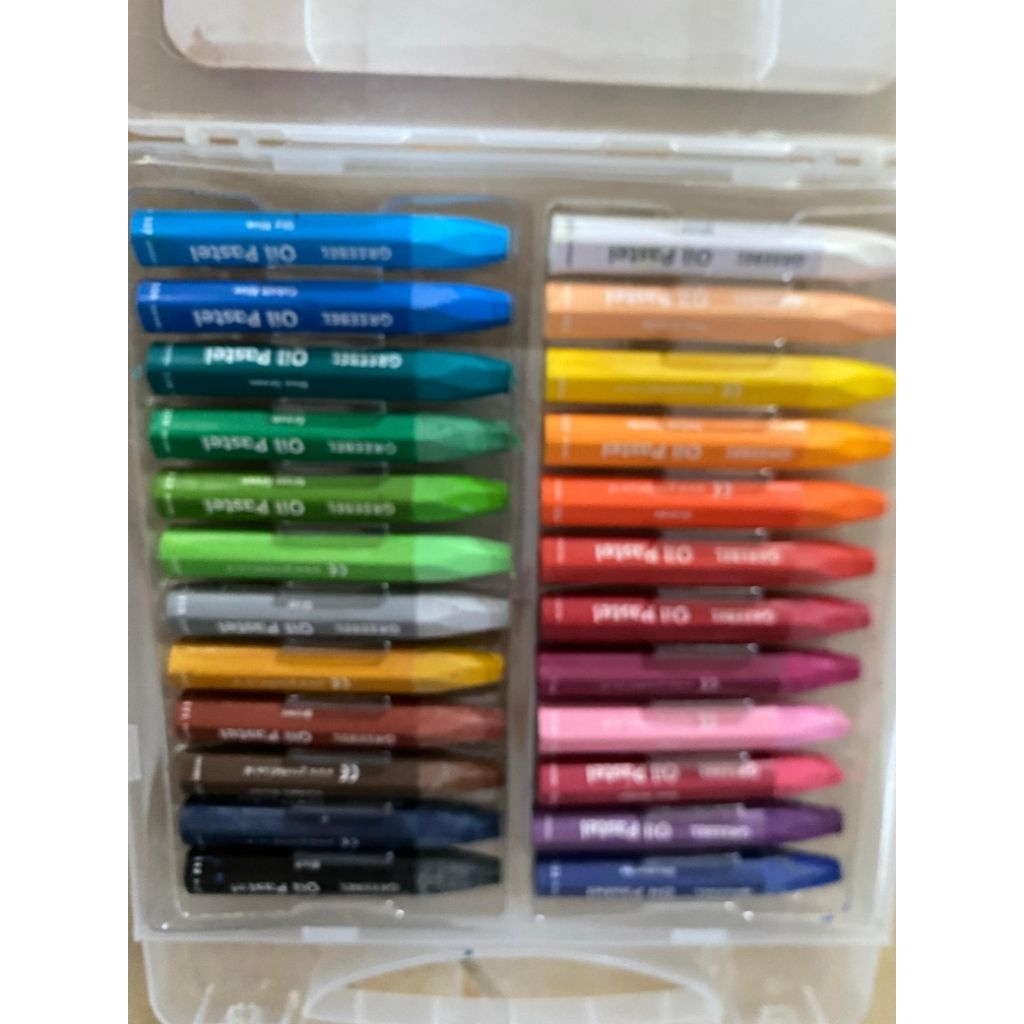 crayon greebel