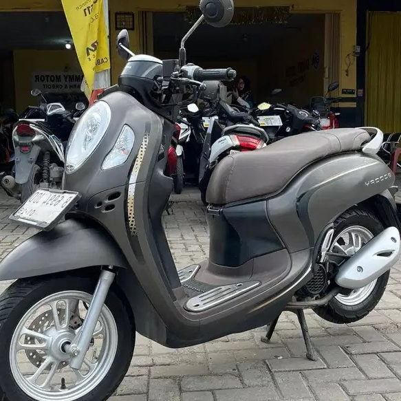 HONDA SCOOPY PRESTIGE 2023