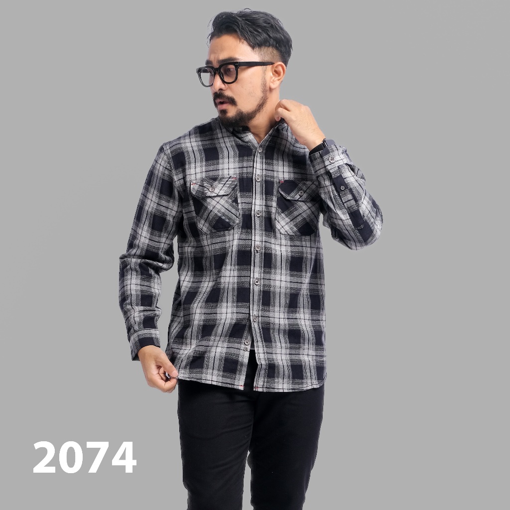 PAKAJI Kemeja Flanel Pria Lengan Panjang Hitam Abu Kemeja Pria Flanel Pria Kemeja Panjang 2074