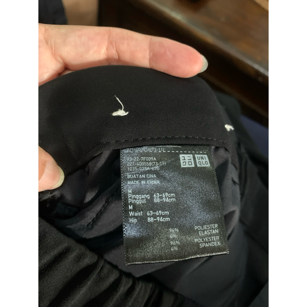 Celana panjang kerja second Uniqlo original