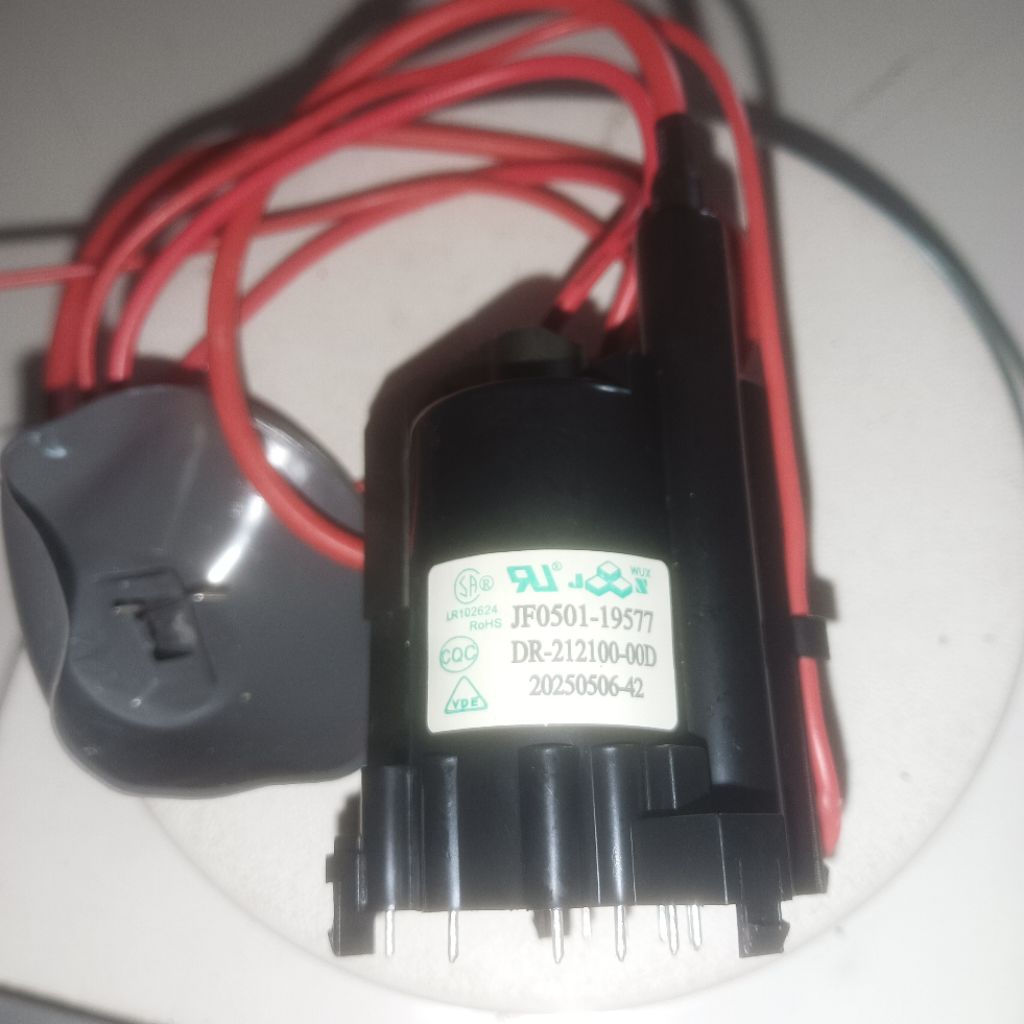 JF0501 19577 FBT TV POLYTRON 21 INCH