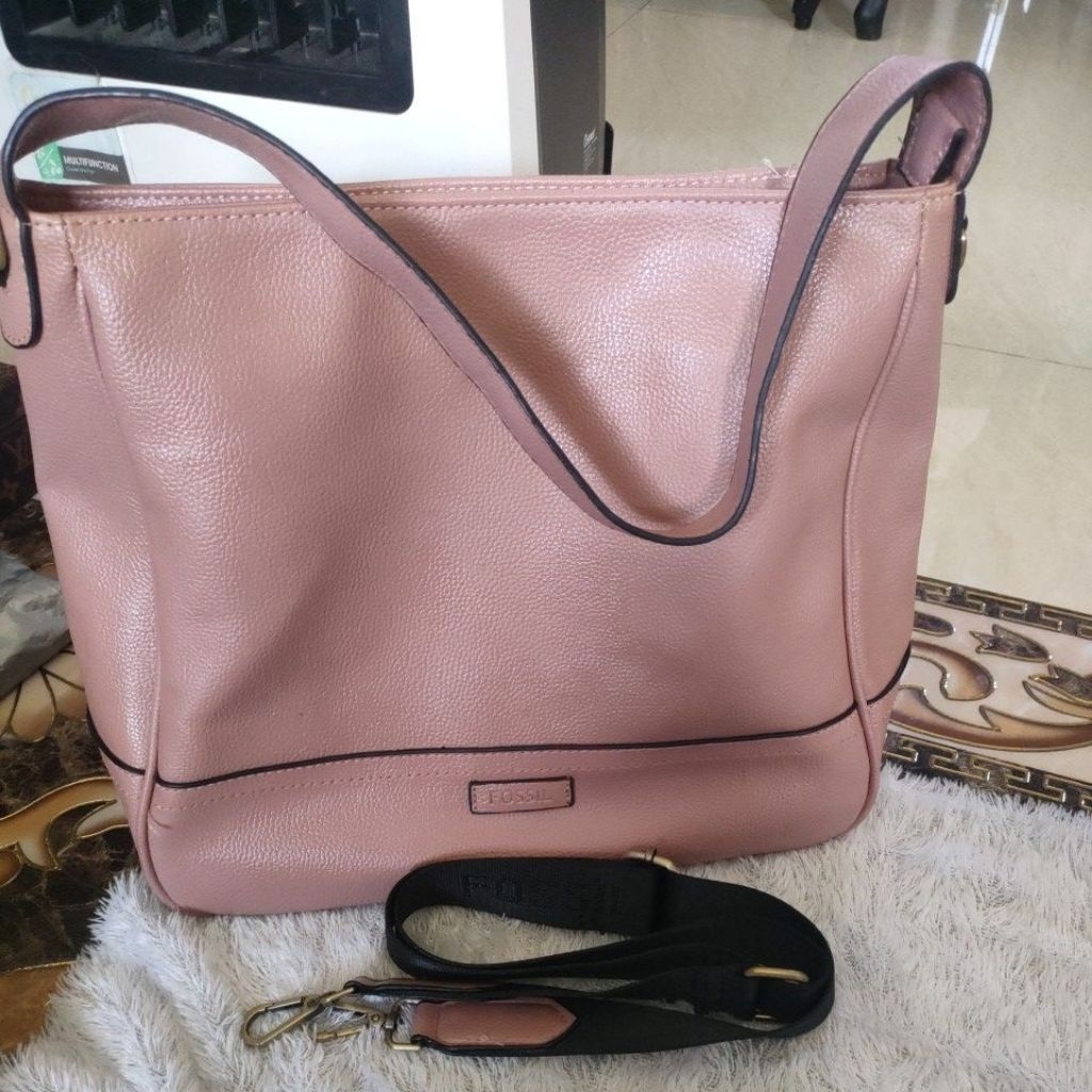 tas Tote besar f0$il warna soft pink