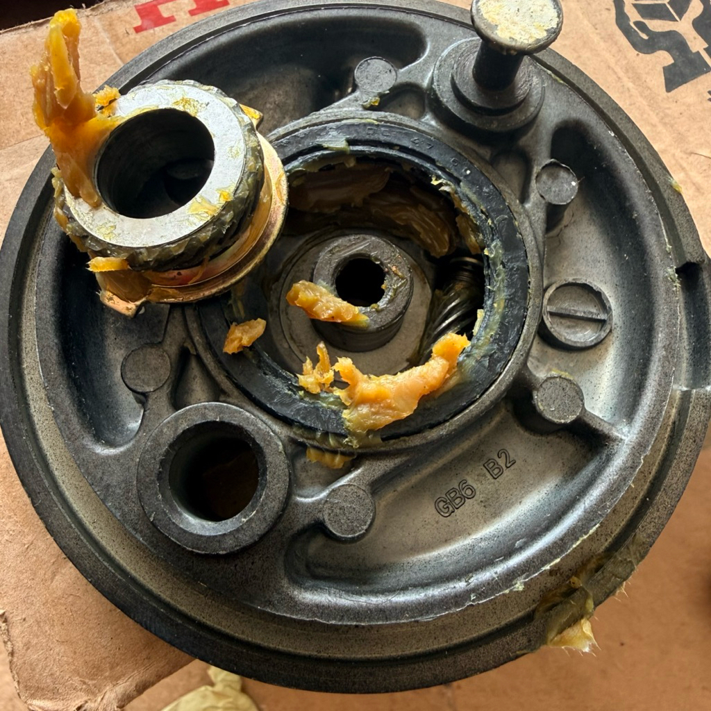 Tutup tromol depan astrea 800/Astrea Star. 45010-GB6-920FMB