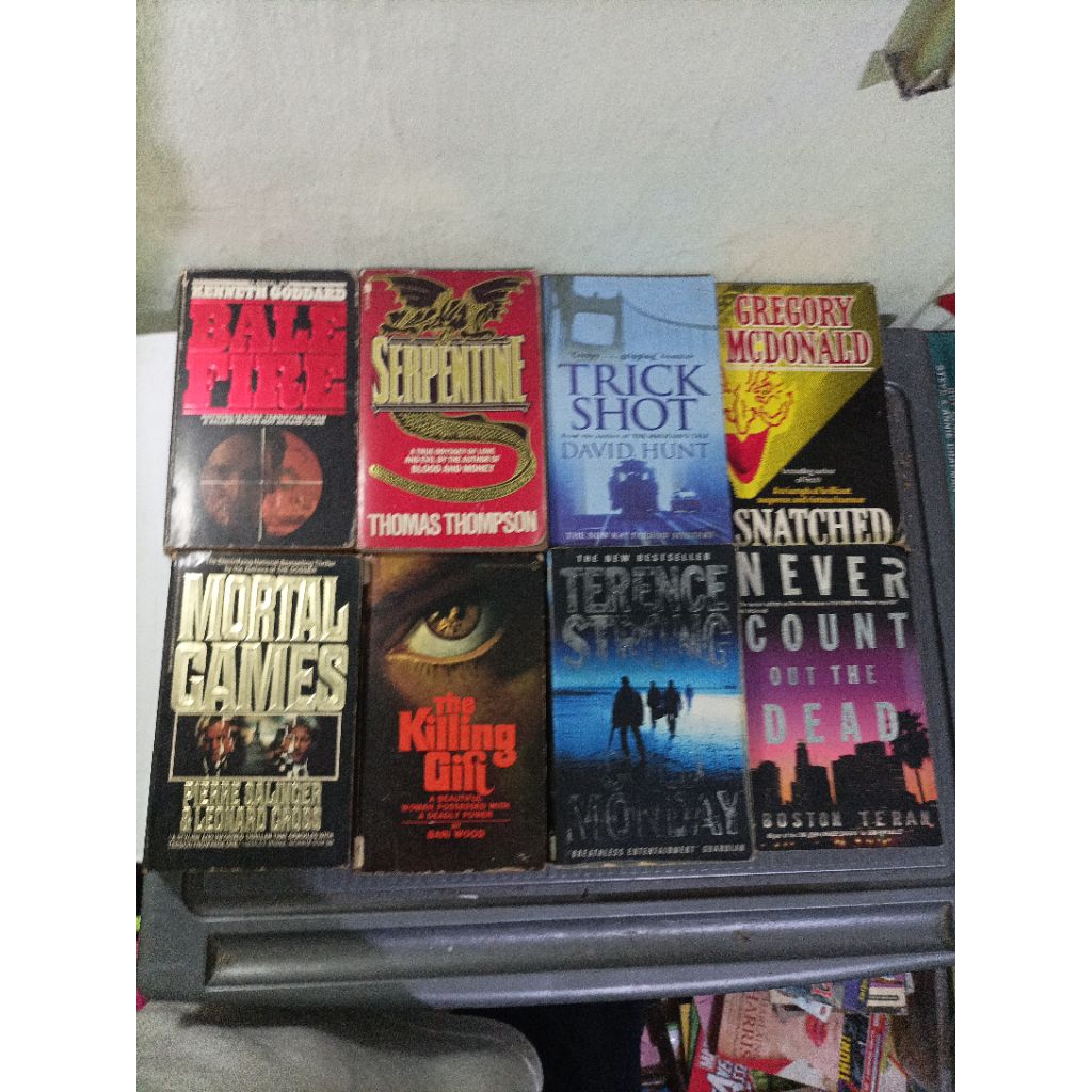 novel import Snatched (gregory McDonald), mortal games (Pierre salinger), Balefire (Kenneth Goddard)