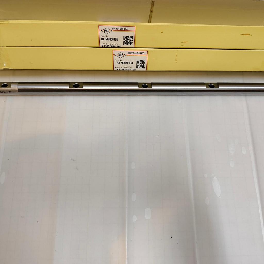 Rocker arm shaft/suling klep L300 diesel