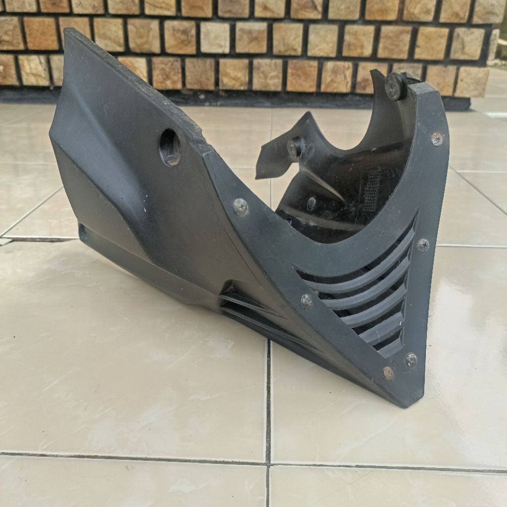 COVER BAWAH TUTUP MESIN VIXION LAMA TUTUP MESIN VIXION OLD NEMO