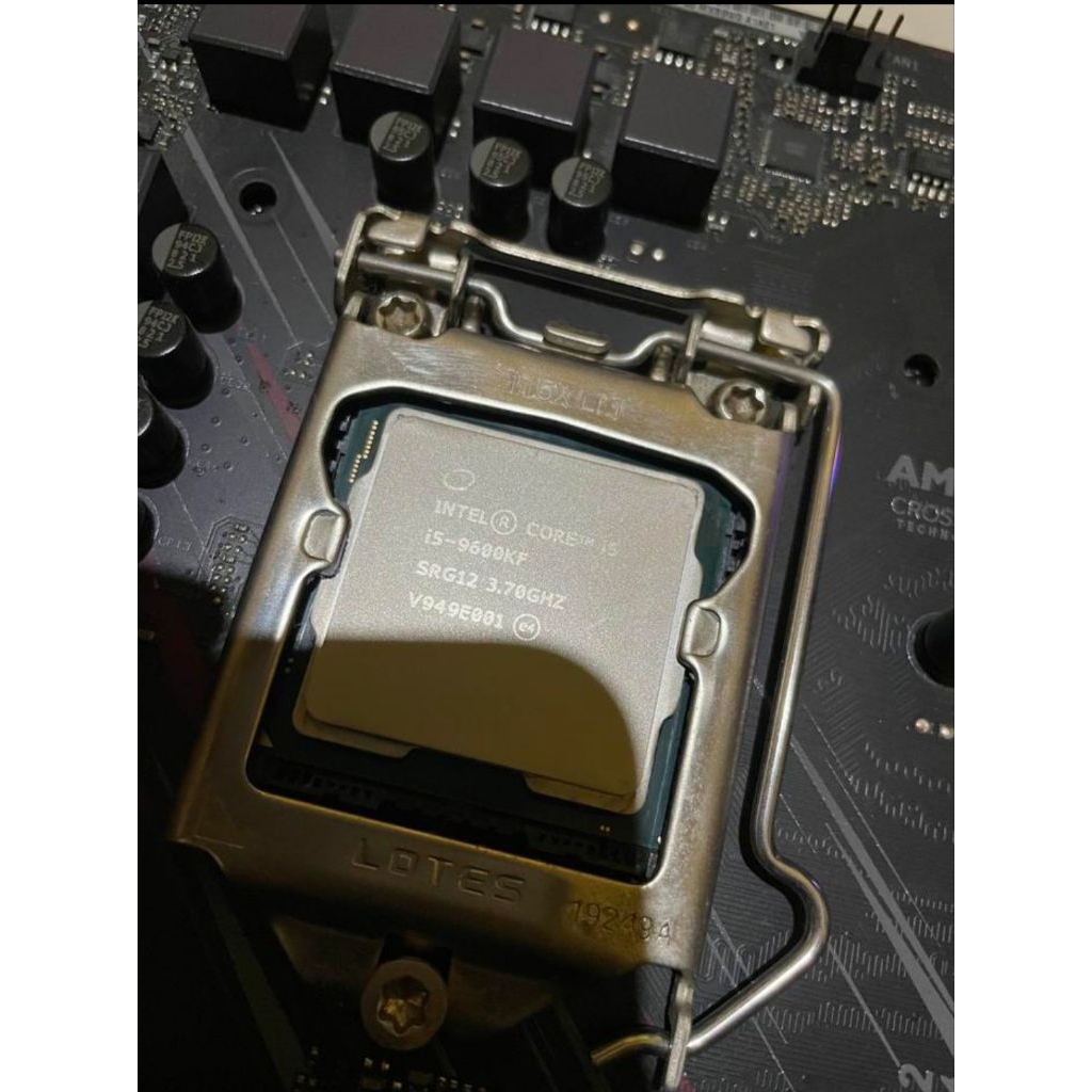 I5 9600KF+ASROCK B365M PHANTOM GAMING 4