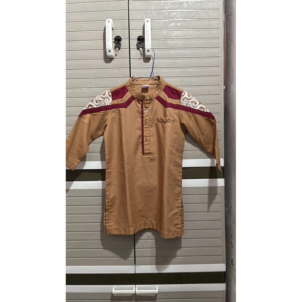PRELOVED Jubah koko lengan panjang anak (BANI BATUTA)