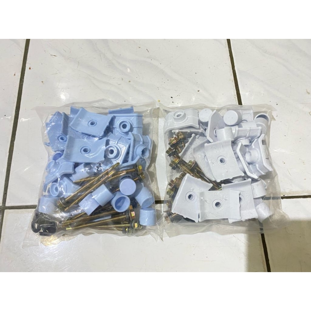 Roofseal (Biru) + Baut Roofing 7cm
