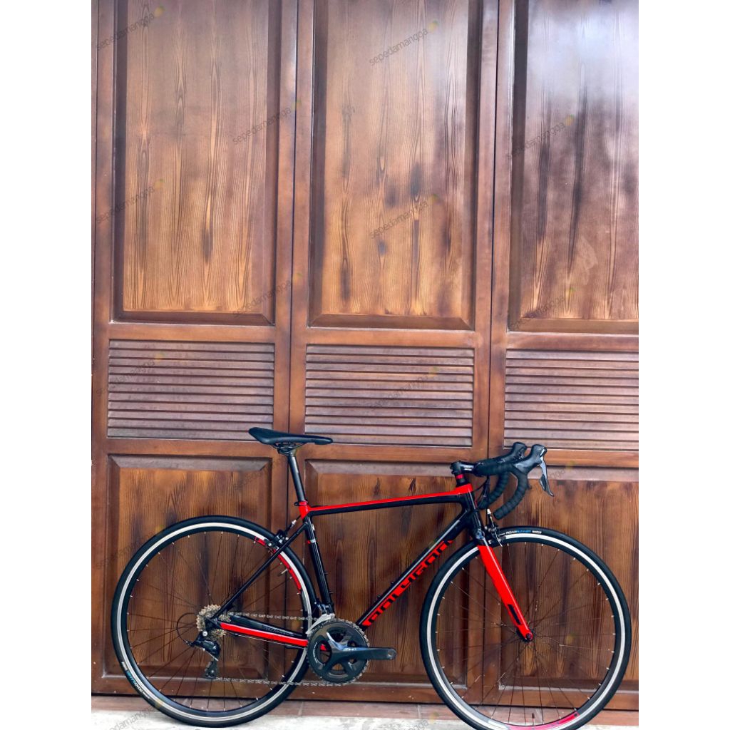 Polygon roadbike startos S3 size M kondisi bekas