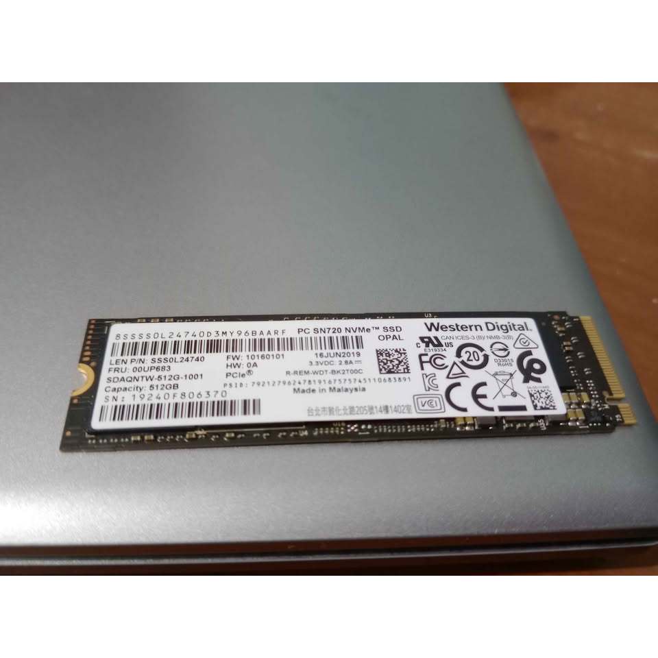 ssd nvme 512gb ori copotan merk WD sn730 kondisi bagus normal