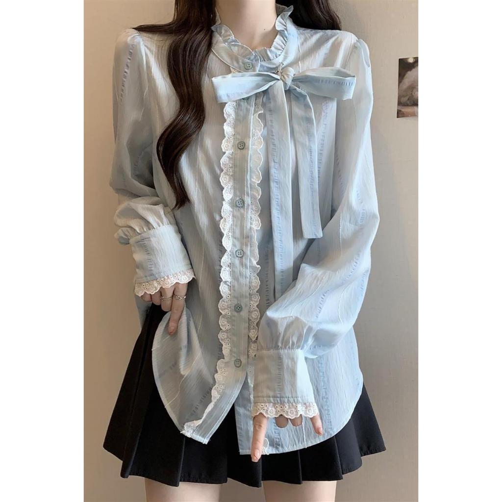 Blus Berukuran Besar untuk Wanita dengan Lengan Panjang, Berwarna Biru Muda, Berhias Pita Berenda