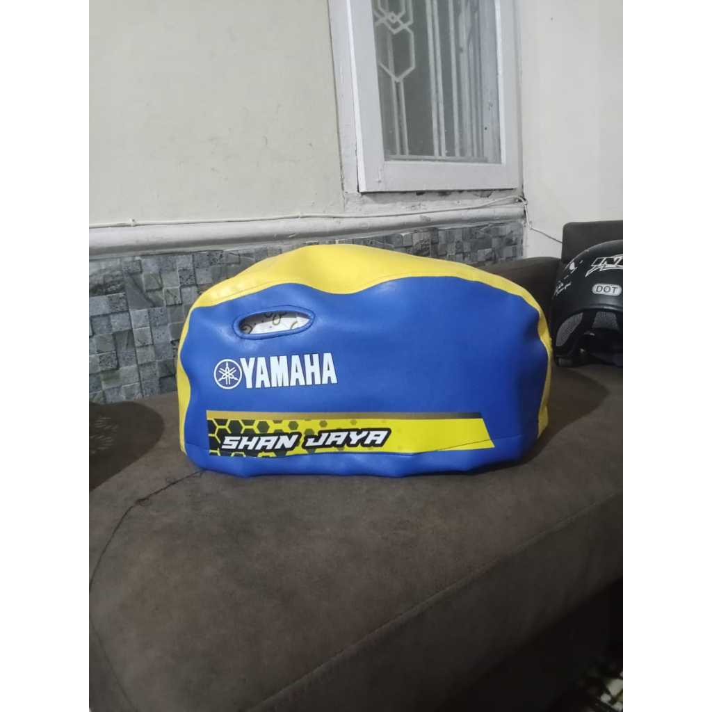 cover kap mesin 15 pk / sarung tempel /kap mesin 15 PK Yamaha custom
