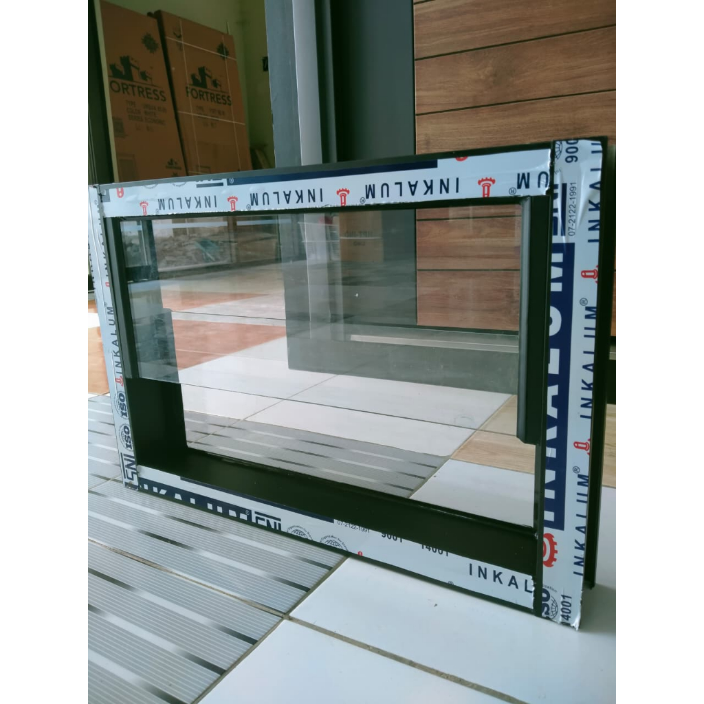 Jendela Aluminium Bovenli Model Zig Zag Ukuran 60 x 40 Kaca