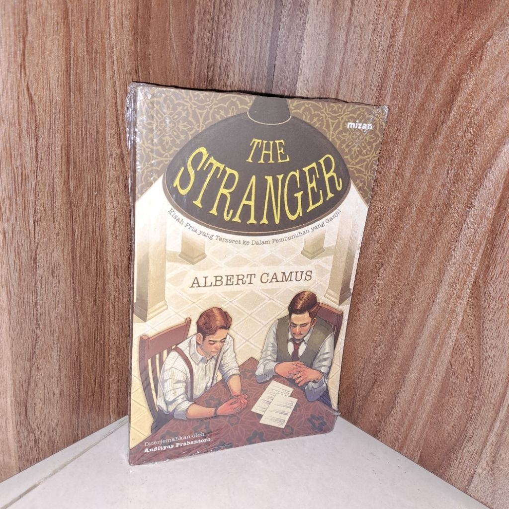 Albert Camus : The Stranger