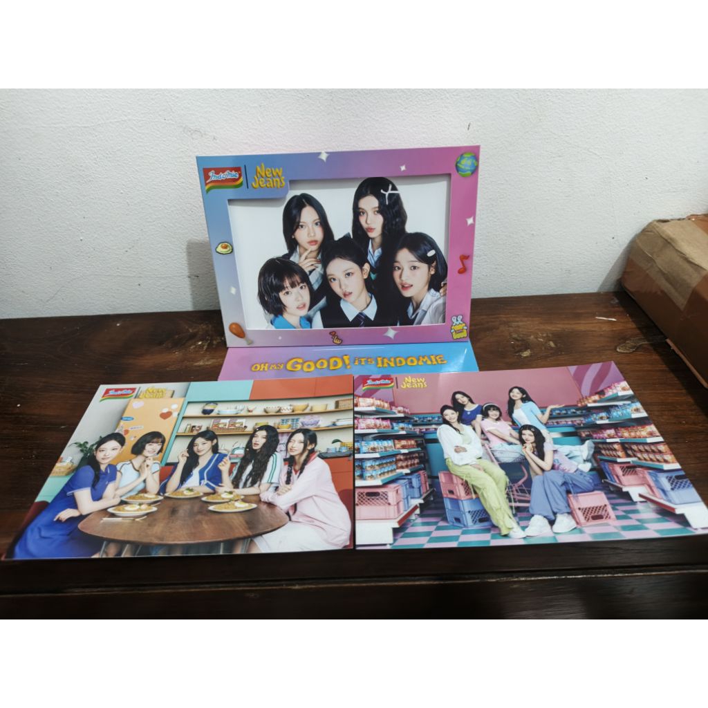 POST CARD INDOMIE X NEW JEANS