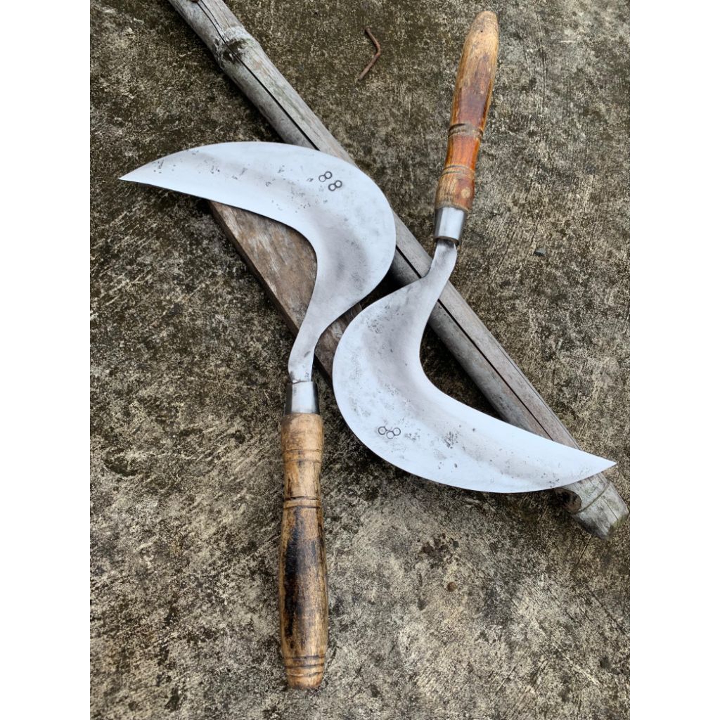 Arit model cikajangan cap 88/gagang sonokeling/pengunci besi plat