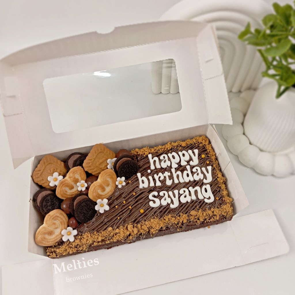 Fudgy Brownies Birthday - Custom Tulisan/Topping – Size 20x10cm