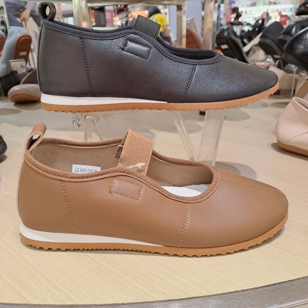 sepatu wanita yongki komaladi