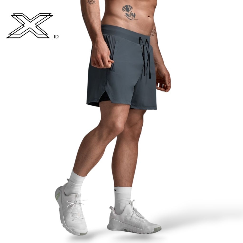 2xu Motion 2-in-1 5 Inch Shorts Turbulence Black