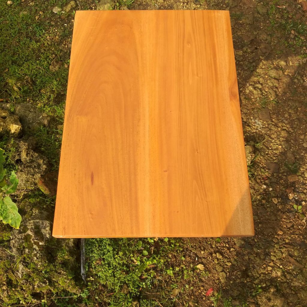 papan ambalan daun meja kayu mahoni