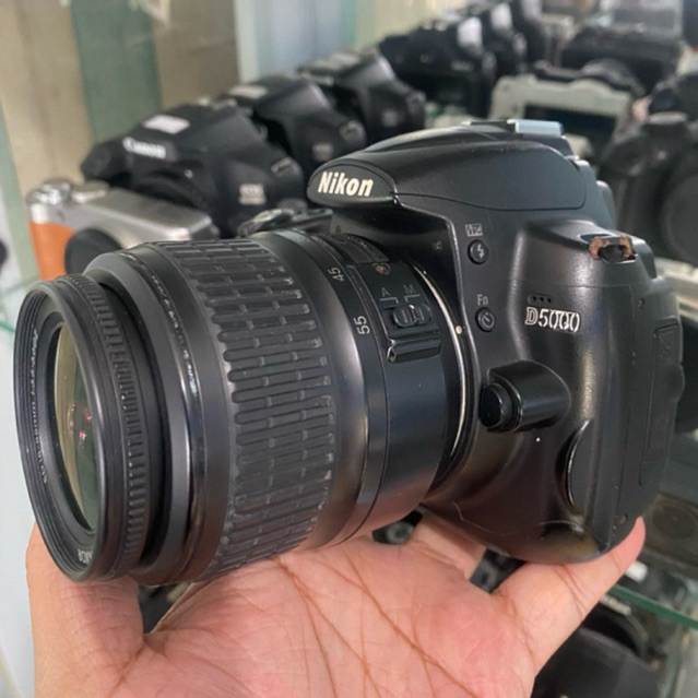 Nikon D5000 bekas vignet mulus