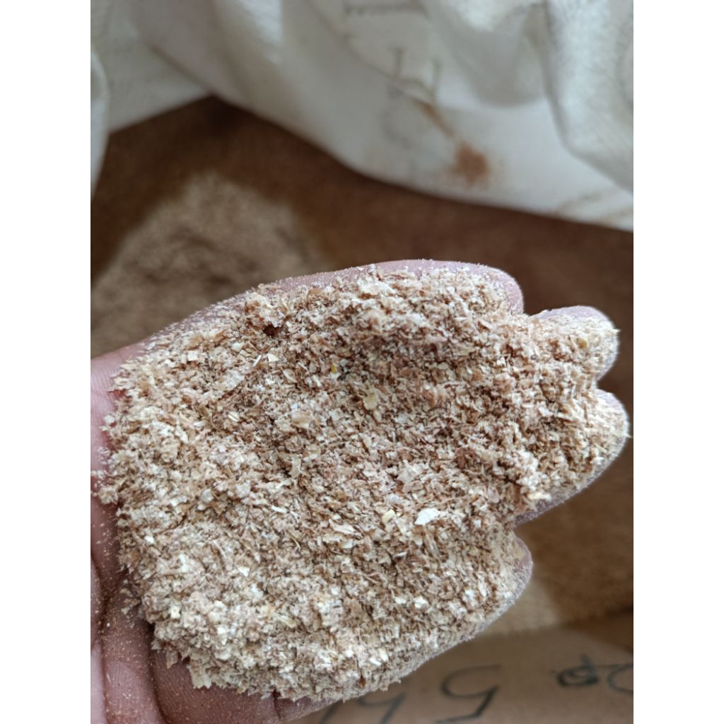 1kg Bran & Pollard Tongkat Emas - Pakan Ternak Tinggi Energi untuk Sapi, Kambing, Ayam