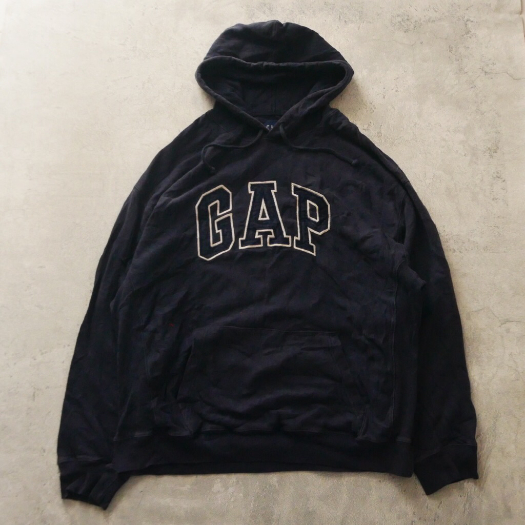 Dark blue GAP logo hoodie with kangaroo pocket and embroidered logo on the chest
