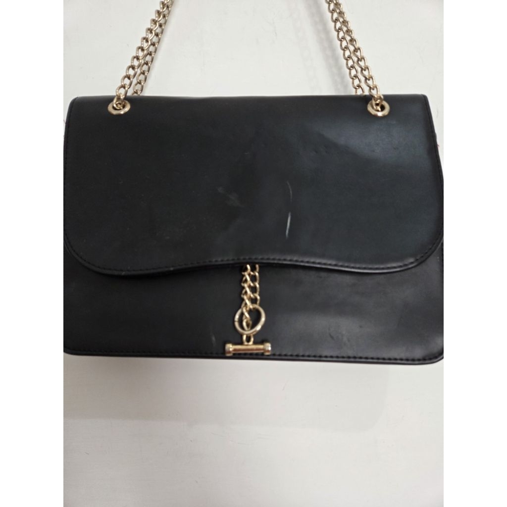 Tas Pesta Shoulder Bag Rantai Chain Hitam Emas Gold Black Cewek Wanita