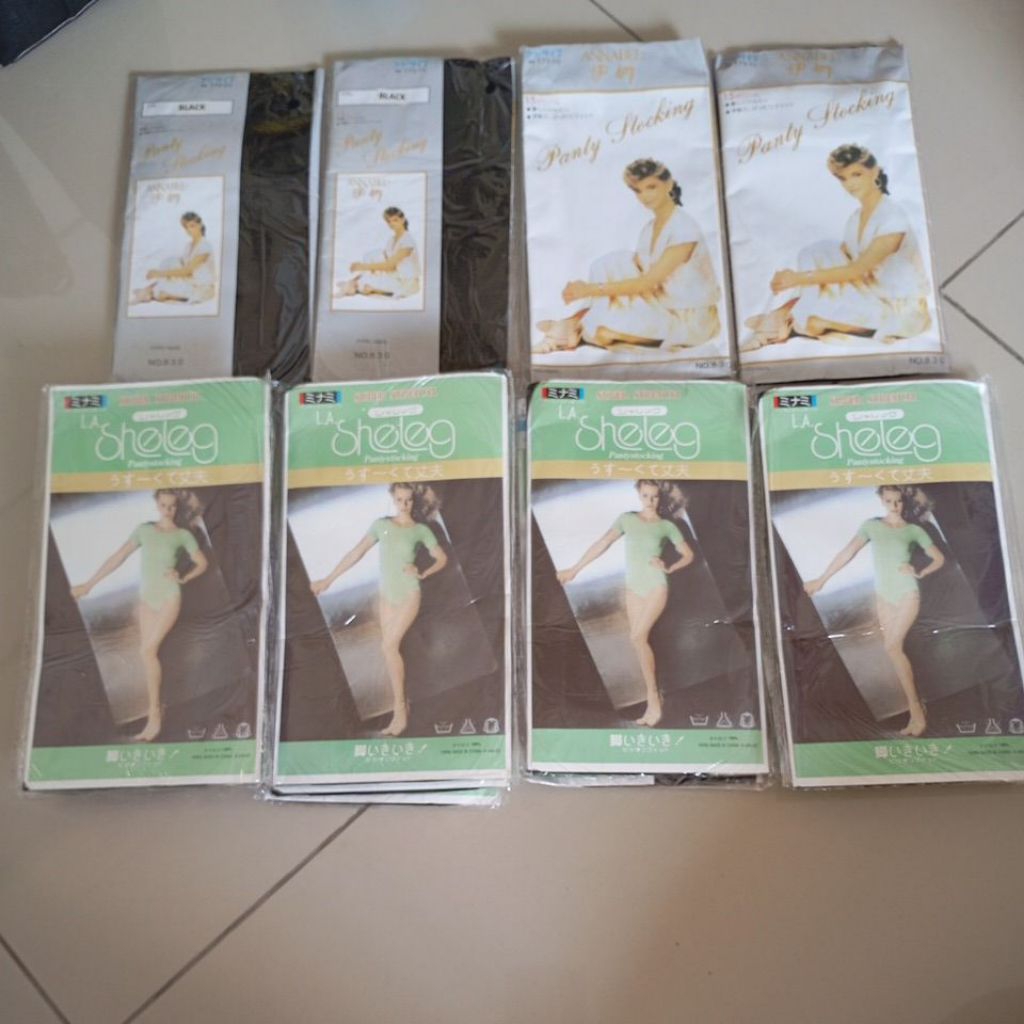 Stocking Celana Sheleg Annabel