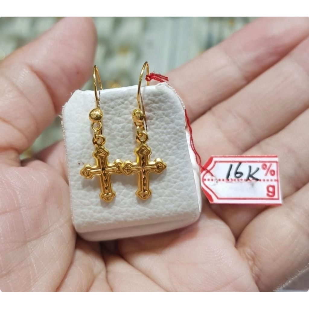 Anting emas 70 salib mungil