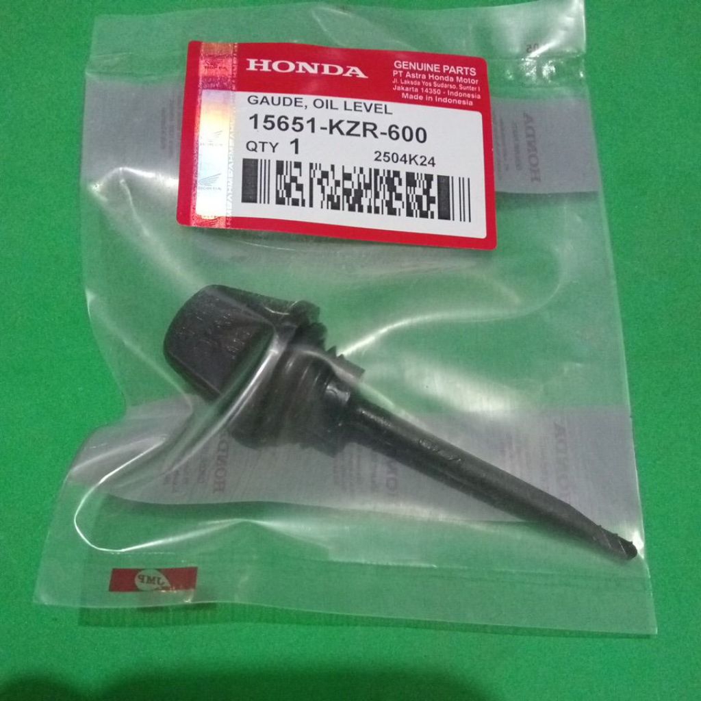 TUTUP OLI MESIN MOTOR VARIO 125 150