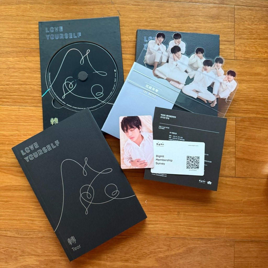 [WTS] BTS ALBUM LOVE YOURSELF - U ver include Taehyung V PC | Album Musik CD DVD Foto Preloved Bookl