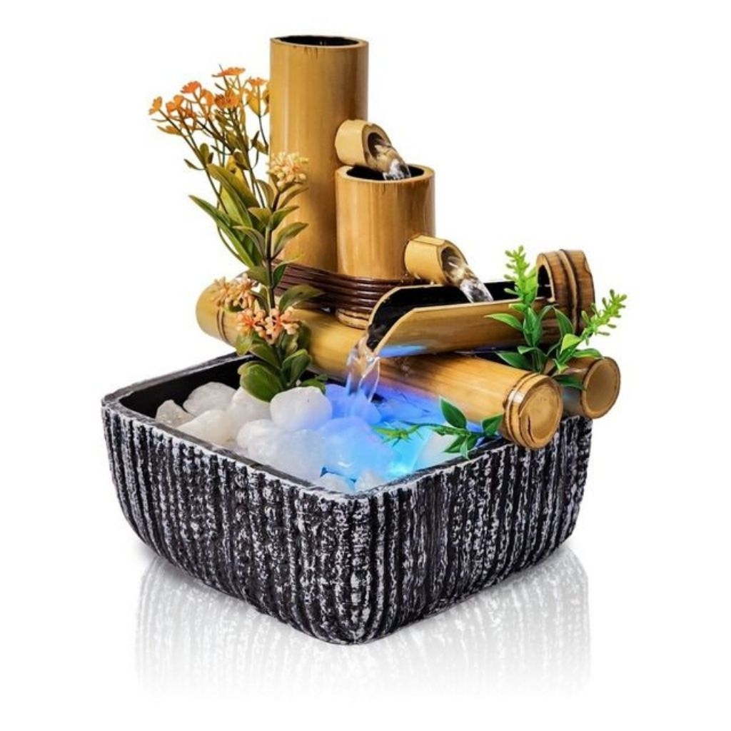 Dekorasi aquarium/air mancur natural