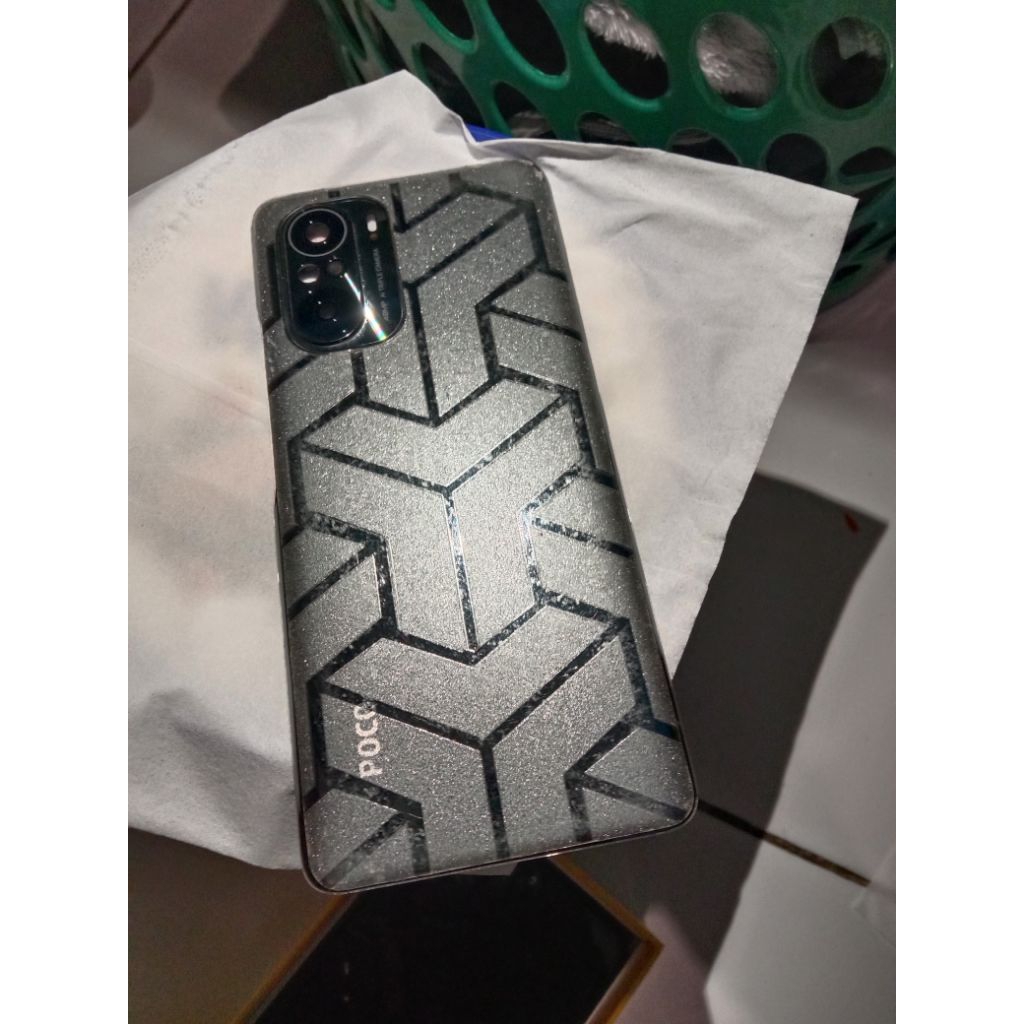 BackdoorPocoF3OriginalCopotan