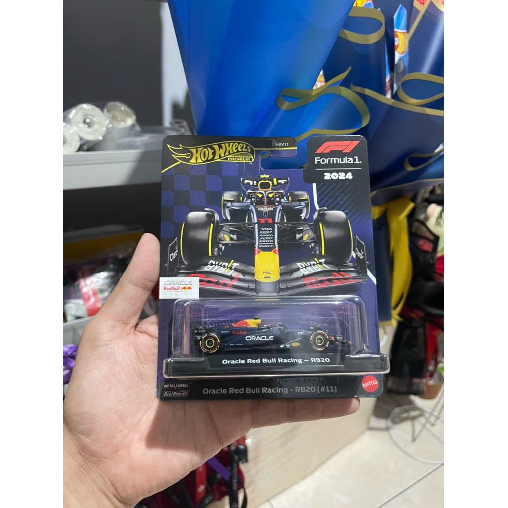HOTWHEELS FORMULA 1 ORACLE RED BULL RACING #11