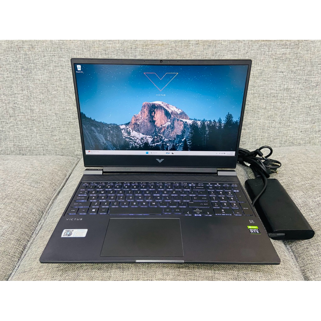 Laptop HP Victus 15 AMD RYZEN 5-5600H RTX 3050 RAM 8-512 GB