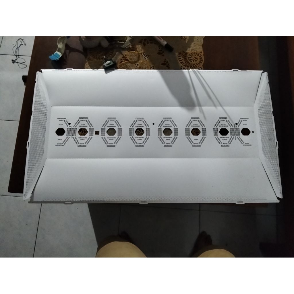 Kertas Backlight Tv LG 32LM550BPTA