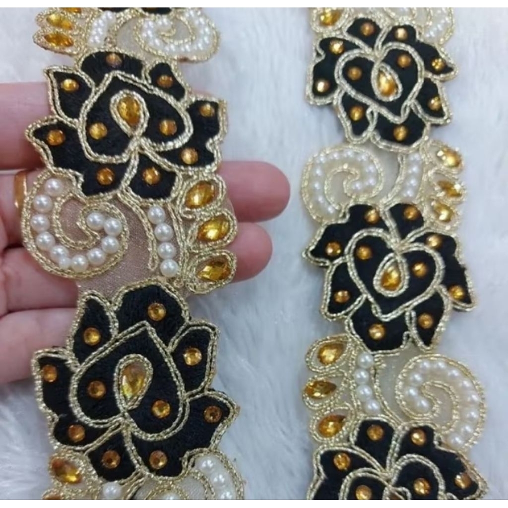 Renda India Payet MEWAH Hitam Gold Per 1/2 METER
