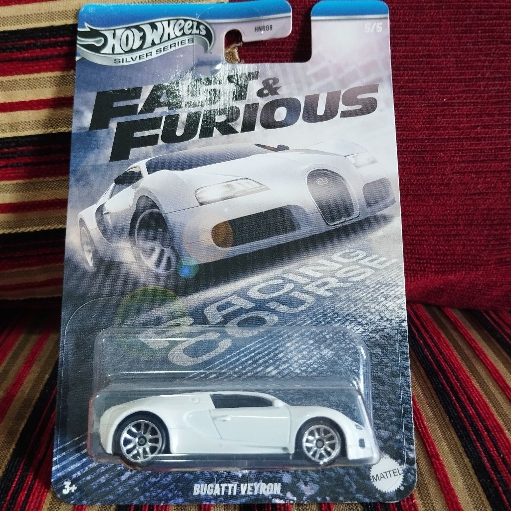 Hot Wheels Bugatti Veyron (Racing Course)