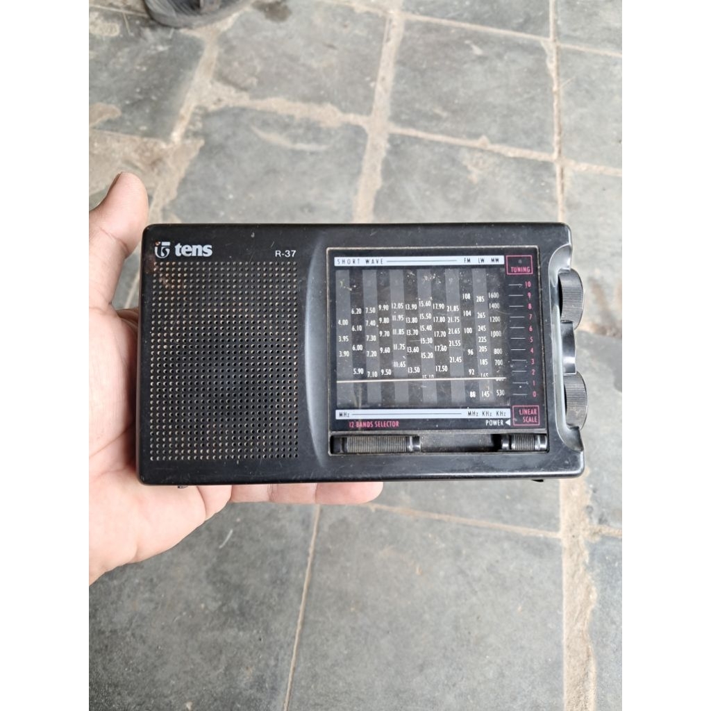 Radio Tens R37 OFF bahan tidak nyala