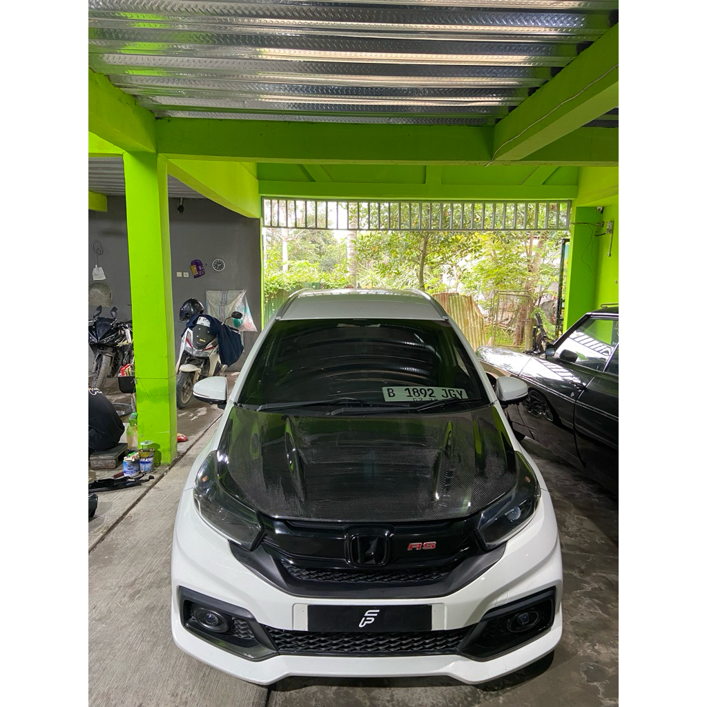 Kap Mesin Honda Mobilio/Brio Facelift Shift Style Carbon Kevlar