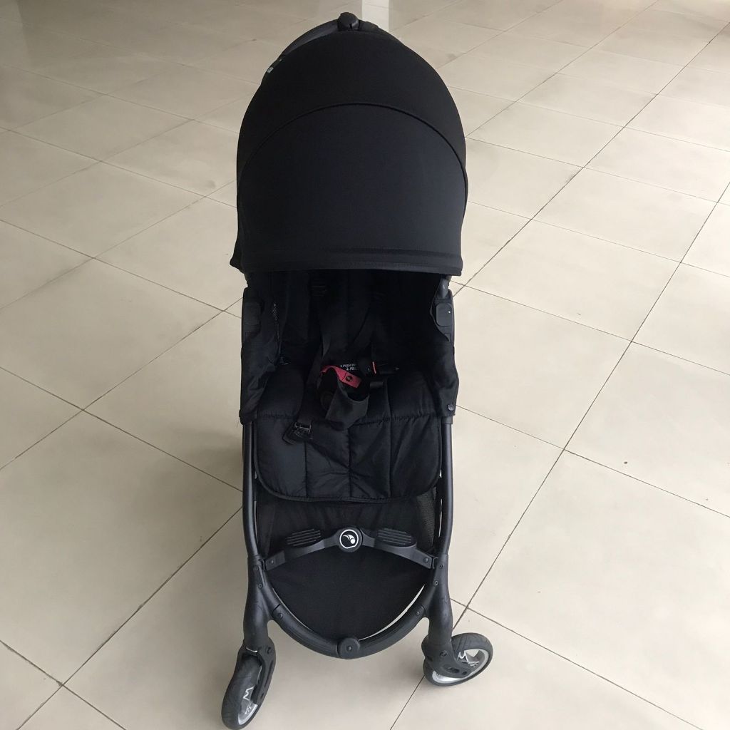 Stroller city mini zip baby jogger hitam preloved