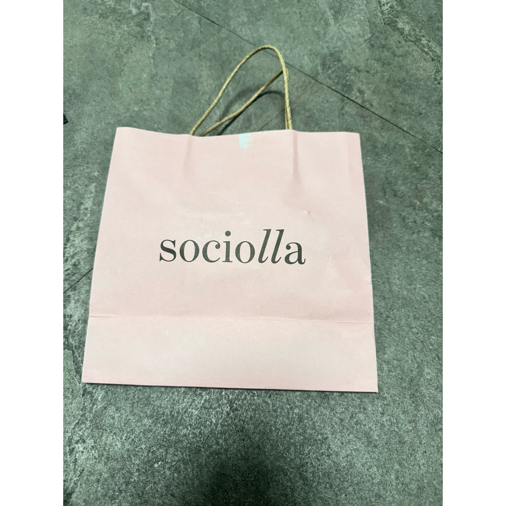 paper bag sociolla