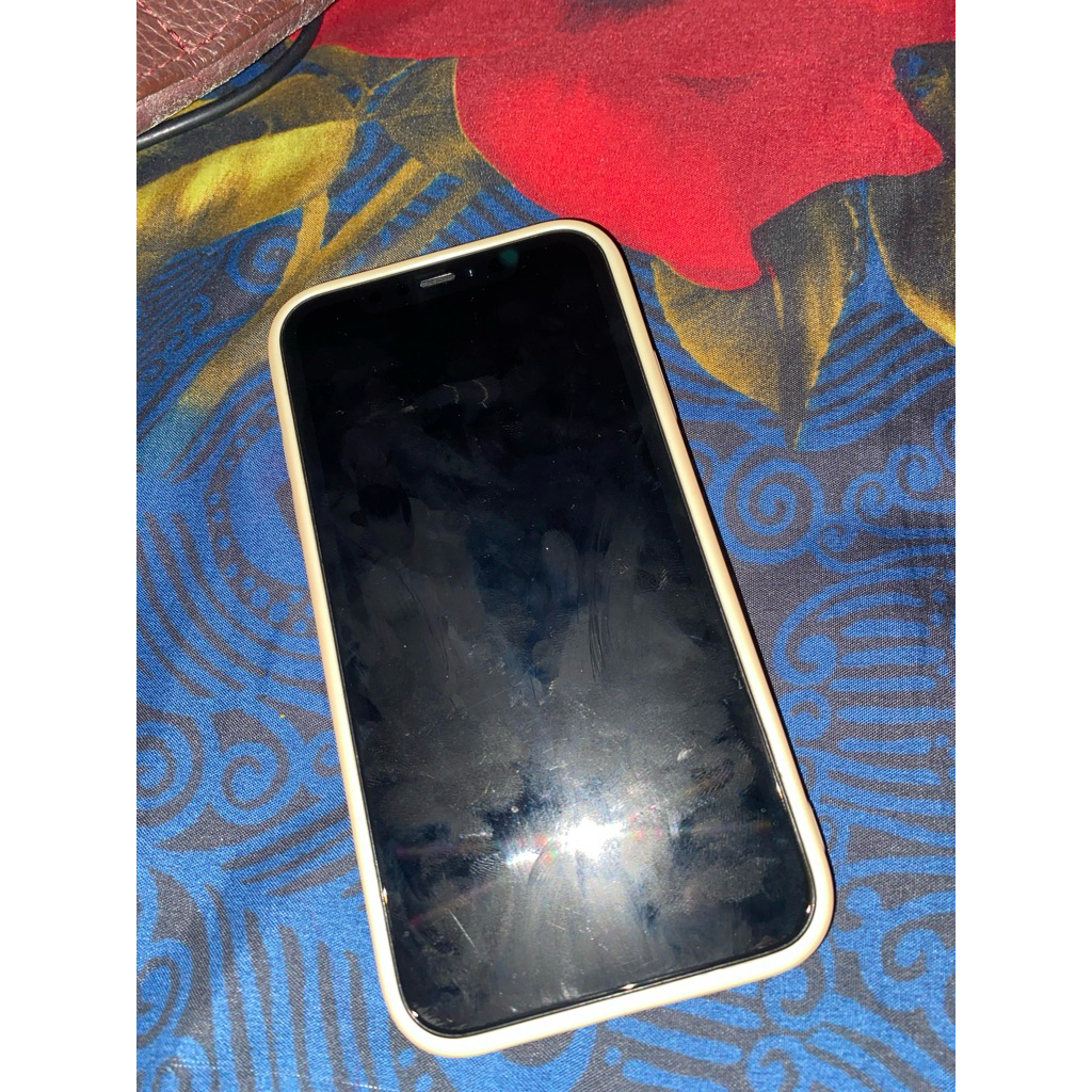 iphone 11 pemakaian pribadi