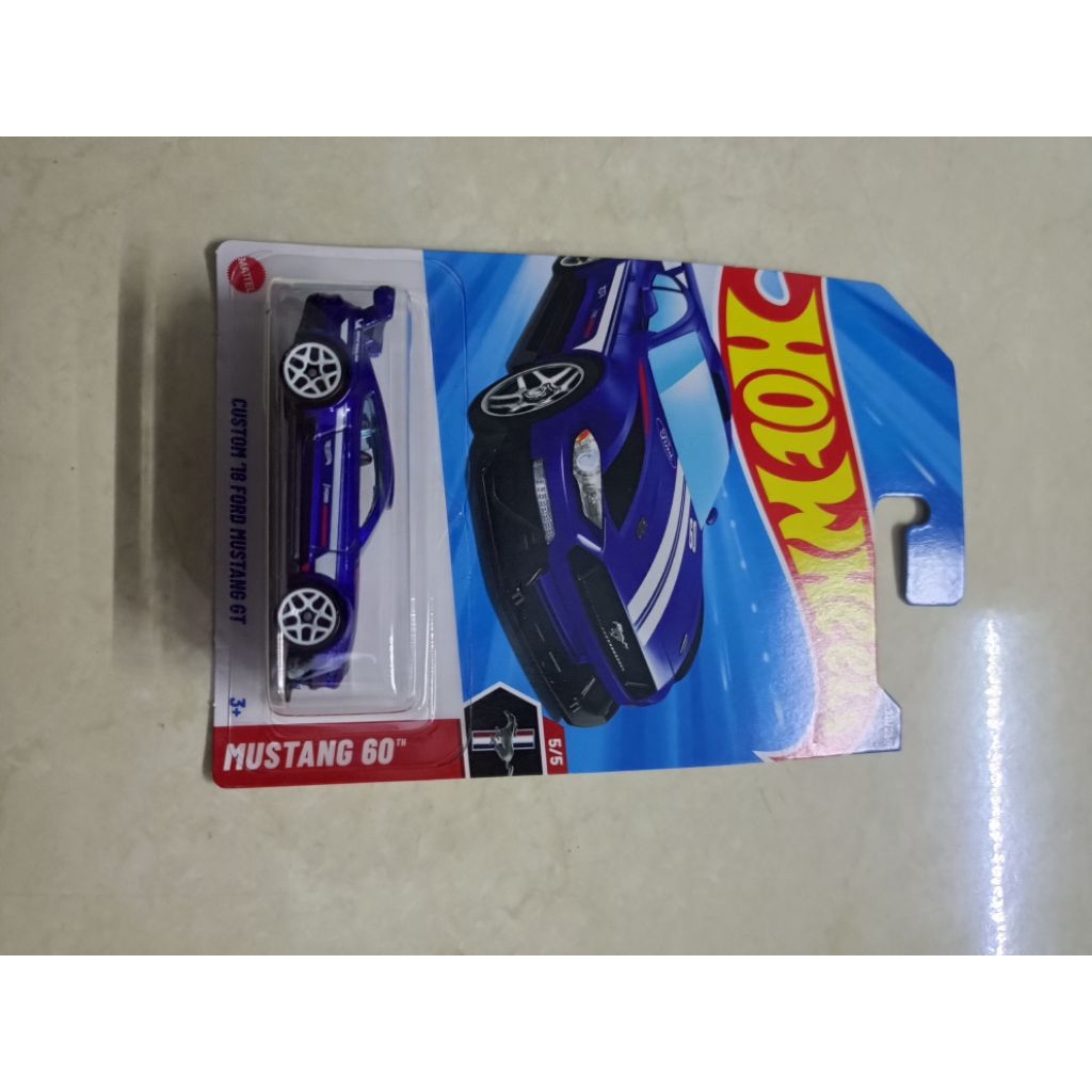 hw custom 18 ford mustang GT