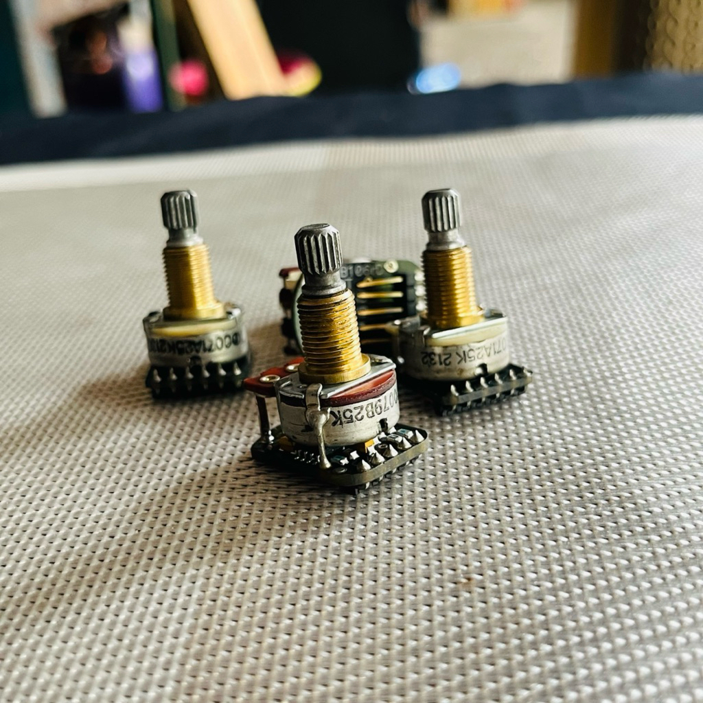 potensio active EMG gitar bass original