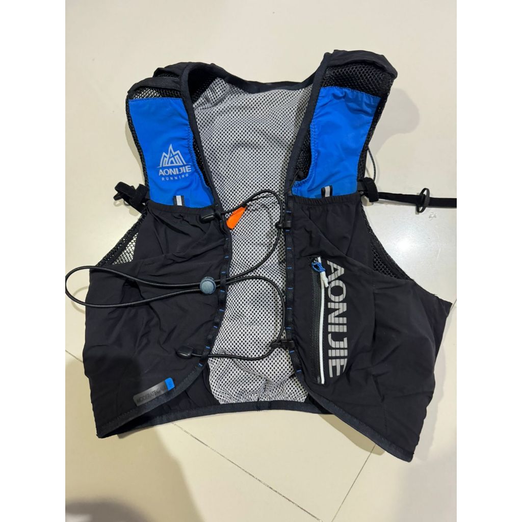 Aonijie Hydration Vest Paket