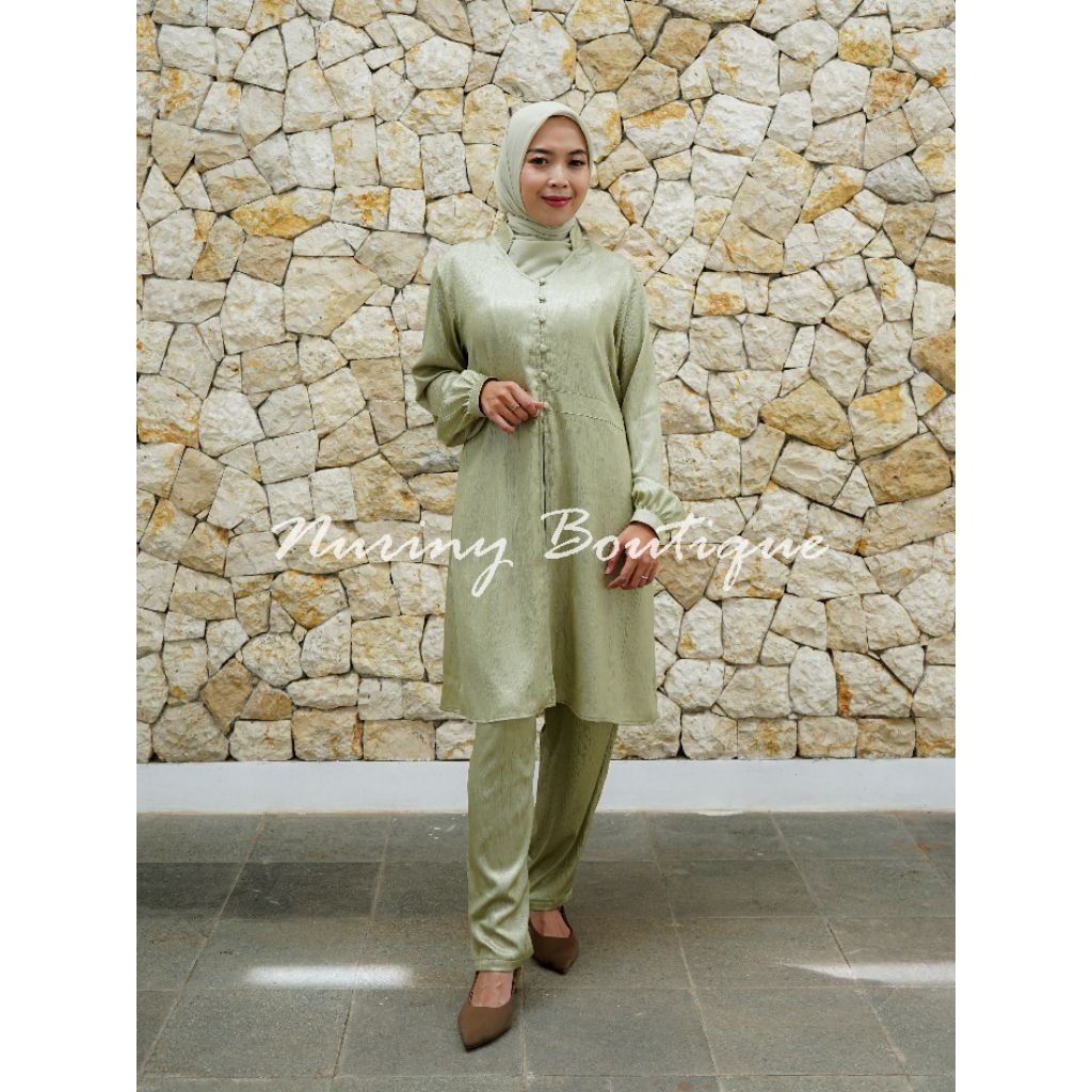 Nadine Set - by Nuriny Boutique