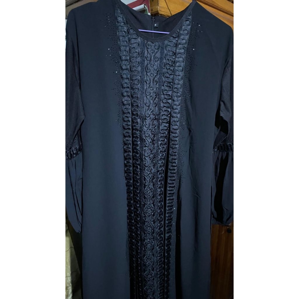 Abaya Hitam Preloved